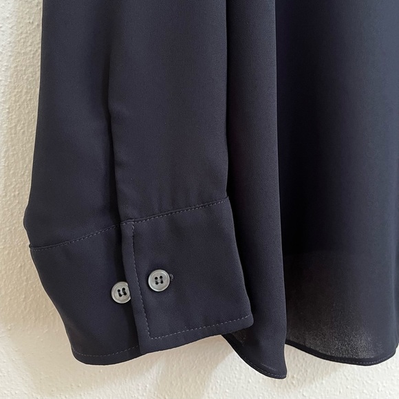 SOLD❗️ NWT Louis Vuitton Uniforms Navy Blue Blouse Black Button Up Shirt 18 54 - Picture 3 of 10